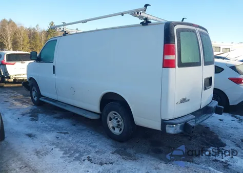 2018 Chevrolet Express 2500 Work Van из США, поврежденный, VIN 1GCWGAFG3J1907370